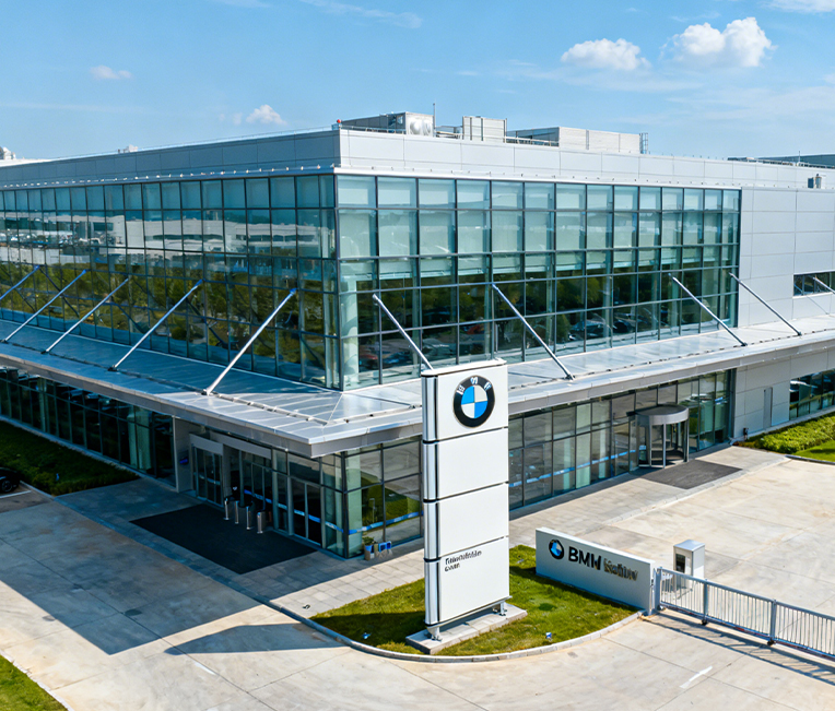 BMW Brilliance Automotive Co., LTD. Projekt BMW New Power Battery nr 2 Warsztat montażowy, nr 2 Warsztat transferowy, nr 3 Sekcja warsztatu montażowego (Iron II)